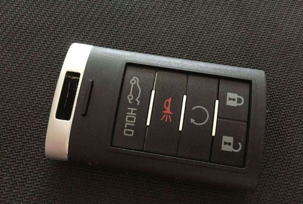 汽車鑰匙電池能用多久——開鎖關鎖的問題